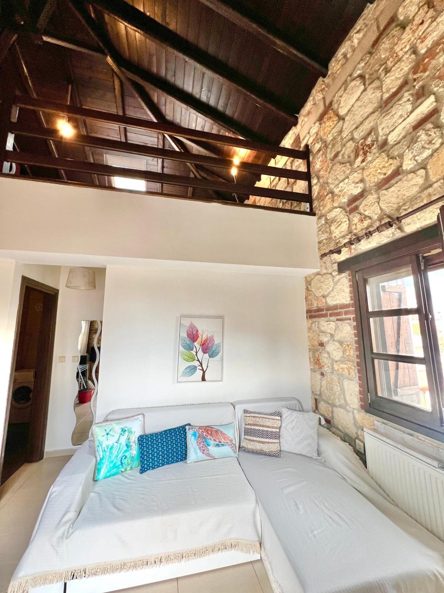 Гостевой дом Boutique Stone House Псакудия Экстерьер фото