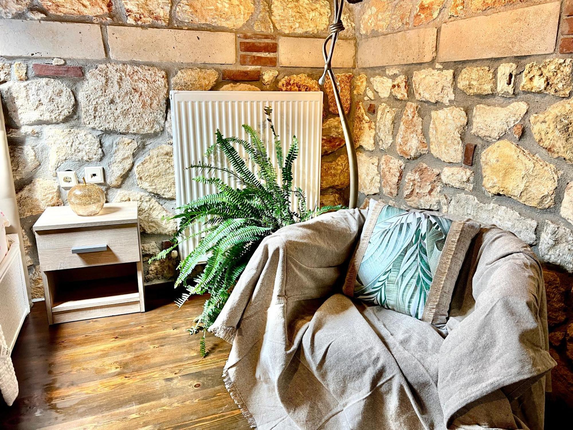 Гостевой дом Boutique Stone House Псакудия Экстерьер фото
